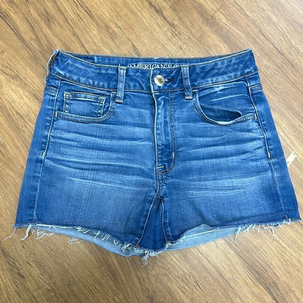 American Eagle Outfitters Women's Blue Shorts Hight Rise Sz 6 Stretchy